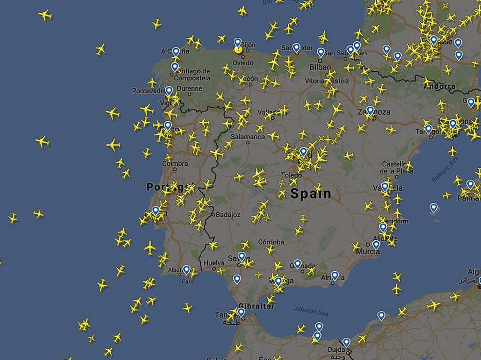 La demanda internacional de tráfico aéreo cayó un 94,3% en abril, el mayor descenso de la historia