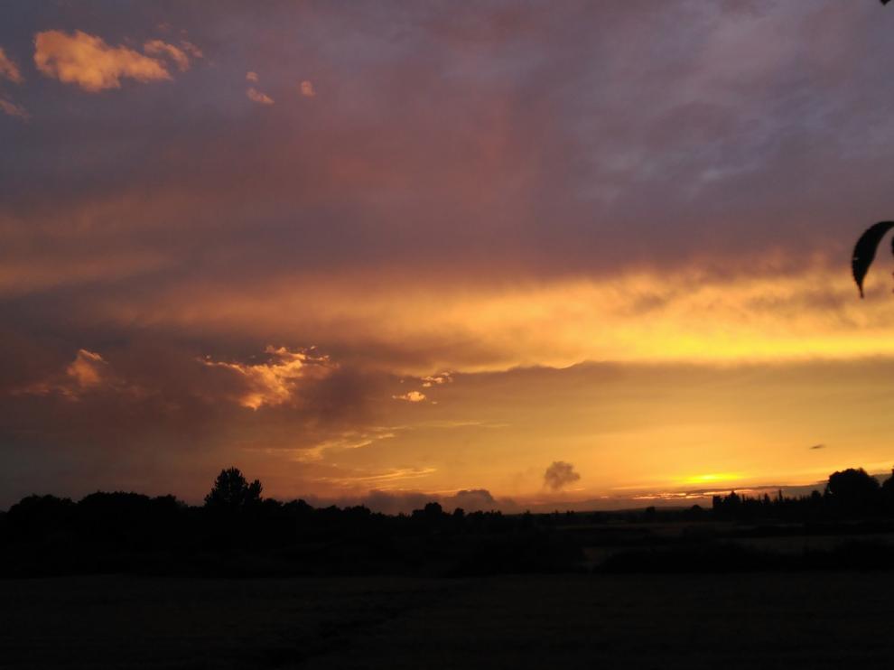 Anocheciendo en Banastás