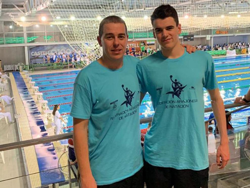 Nico Barrio emprende su aventura entre la piscina y una ingeniería