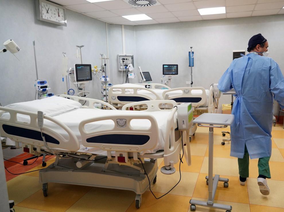 Matemáticos españoles diseñan un modelo que simula comportamiento del virus del SARS-CoV-2