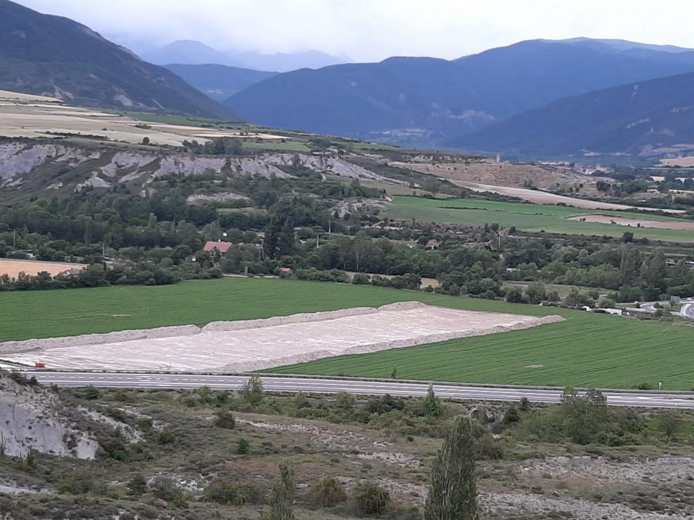 La mitad de la rotonda de Aurín se abre este viernes a la circulación