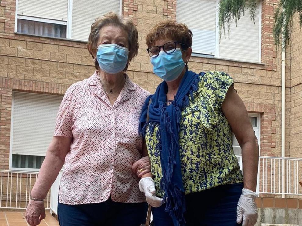 Las visitas de familiares, la mejor "medicina" en las residencias de Huesca