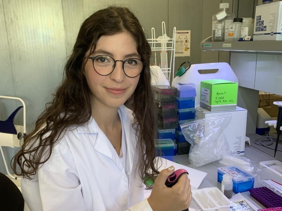 Élia Martínez Estela: "He estudiado una plaga que causa pérdidas económicas en la alfalfa"