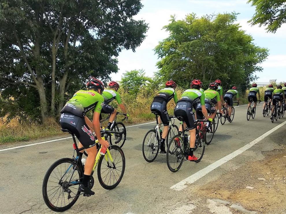Primer entrenamiento conjunto del CC Oscense