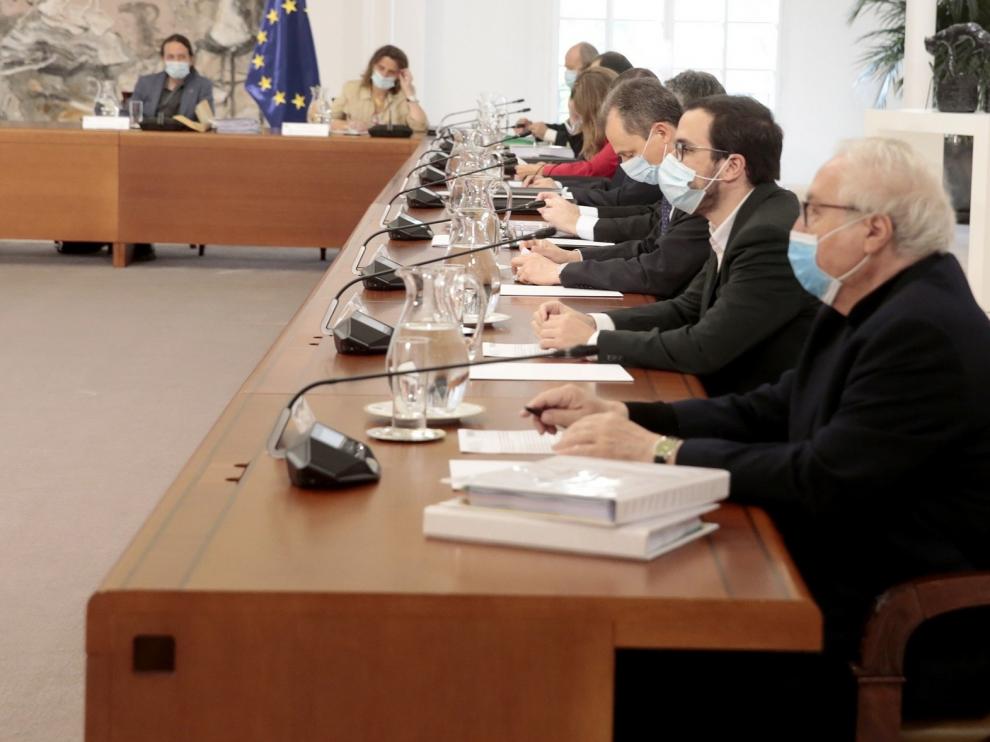El Gobierno reparte 400 millones entre las comunidades para educación superior