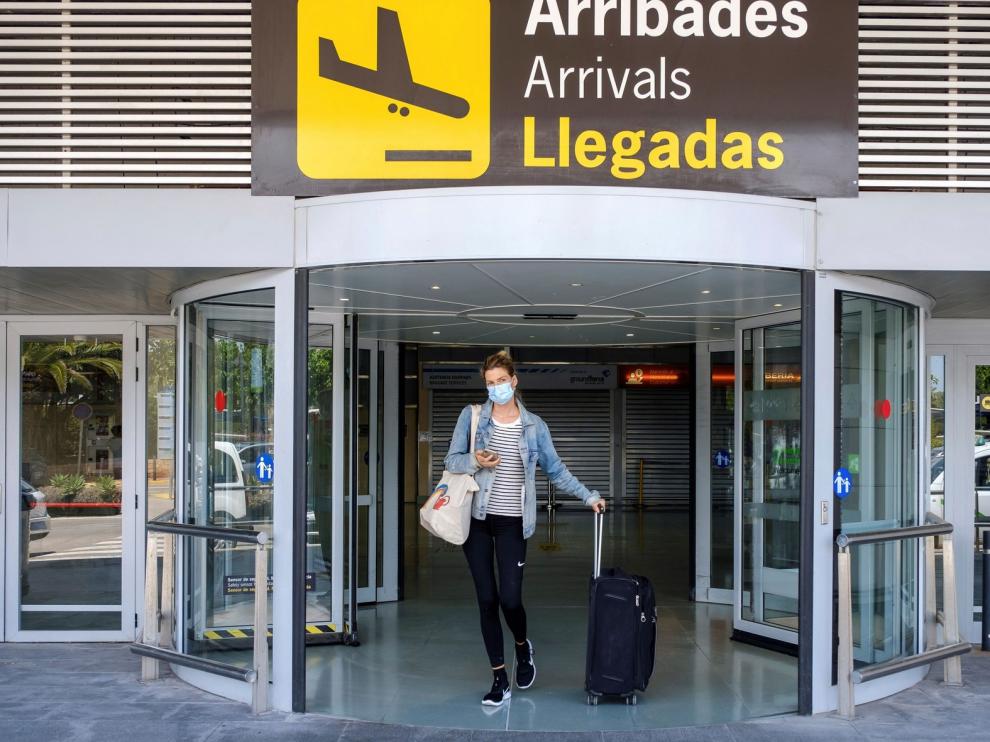 Madrid ve "insuficientes" los controles en aeropuertos