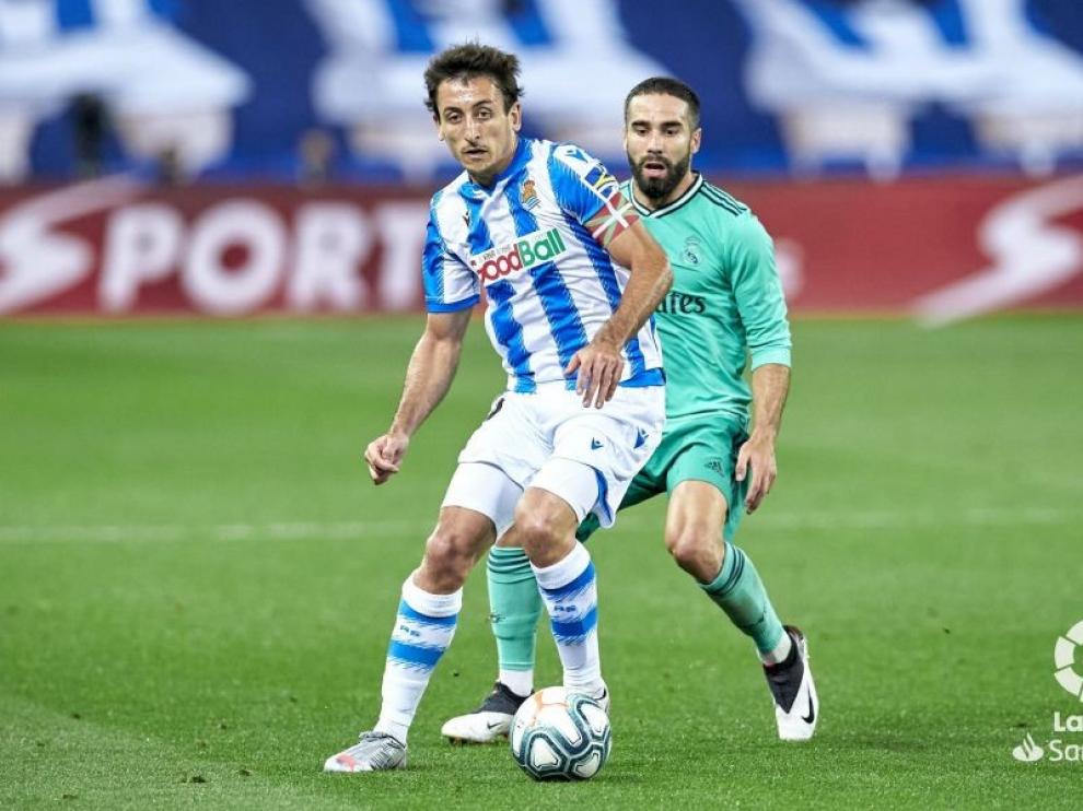 El Real Madrid logra la victoria en Anoeta y asalta el primer puesto