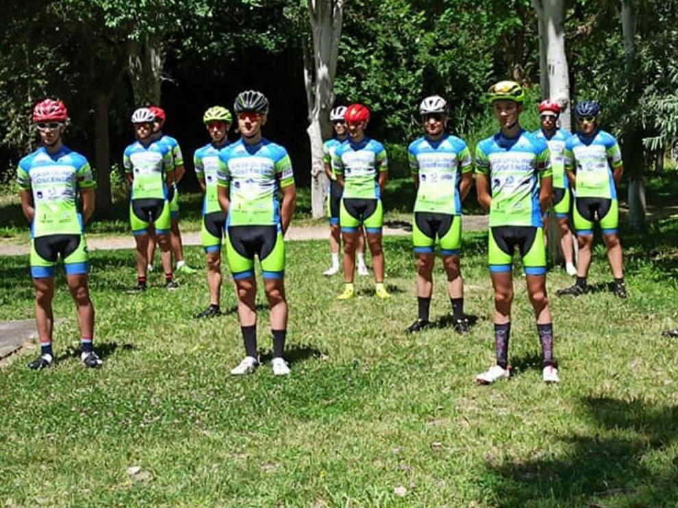 Los cadetes del CC Oscense Caspolino vuelven a reunirse