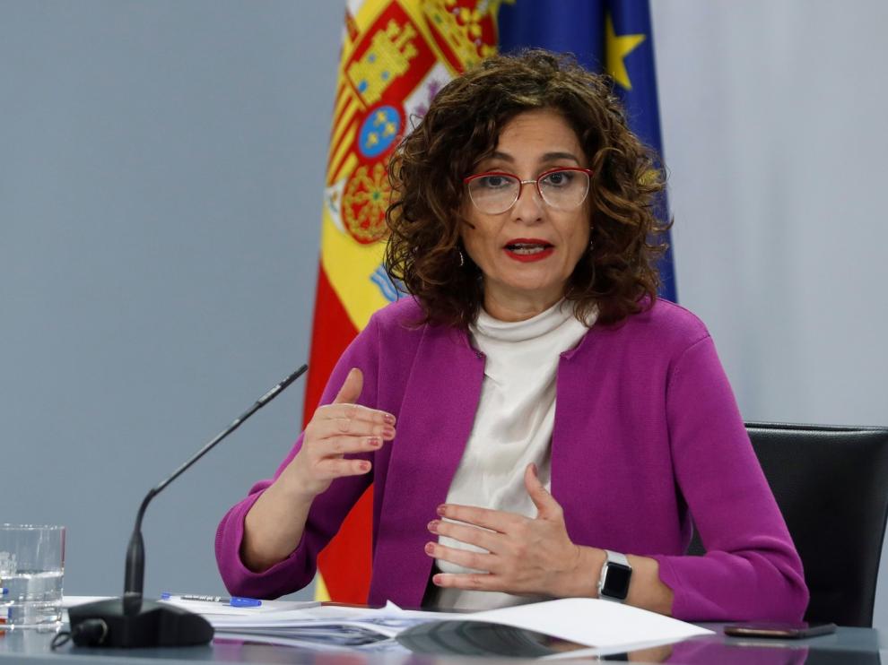 Montero aclara que el Gobierno no prevé otro estado de alarma a corto o medio plazo salvo un cambio drástico en la pandemia