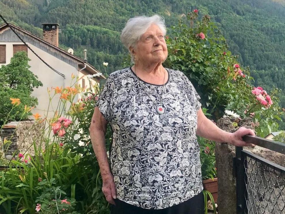 Carmen Puértolas Naval: "He sido revolucionaria durante toda mi vida"