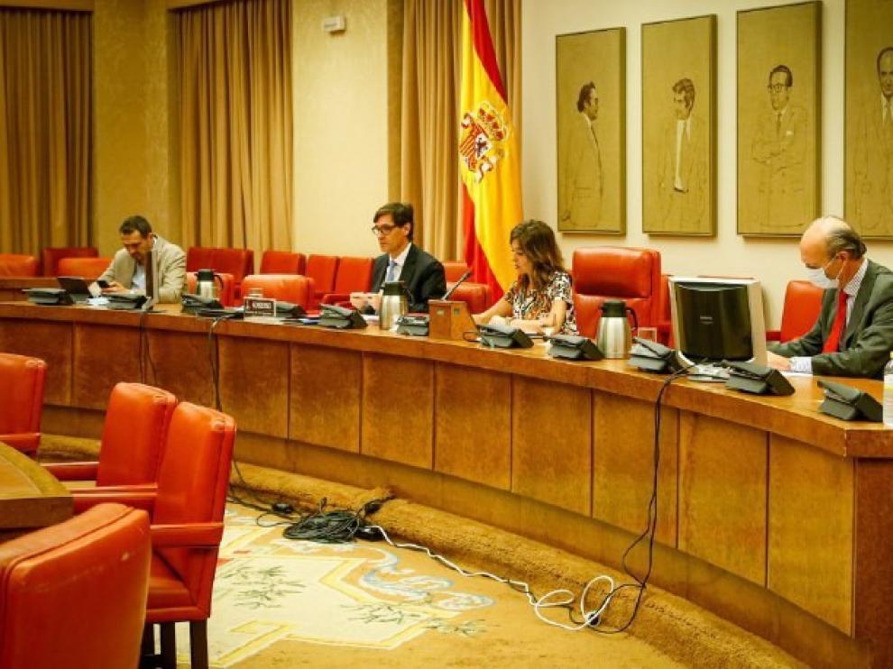 Illa no contempla una vuelta al estado de alarma por los brotes