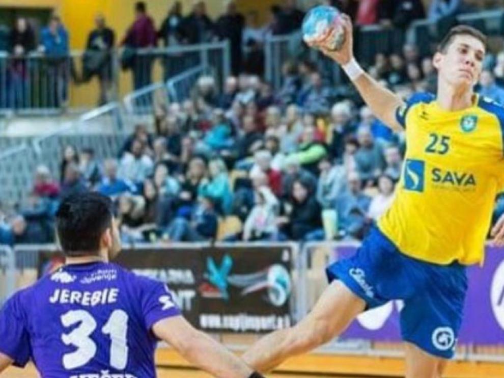 Gucek, un pilar defensivo esloveno para Bada Huesca