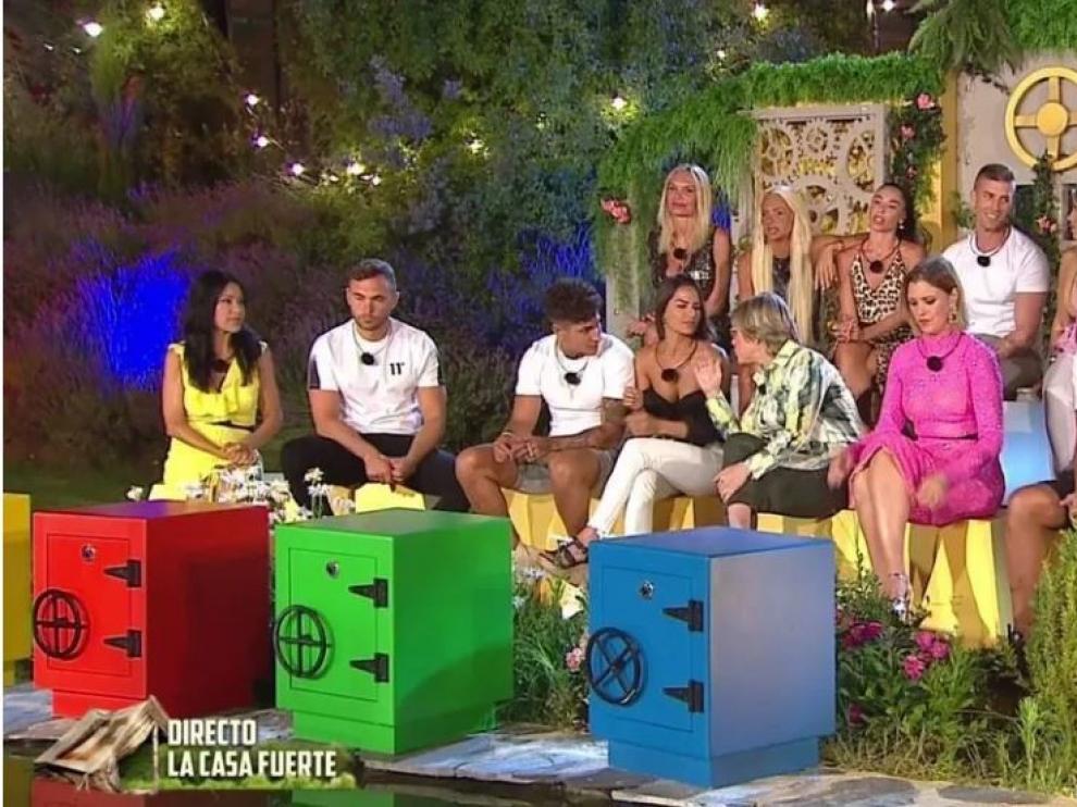 "Sola/Solo", el particular "Show de Truman" para Mitele Plus