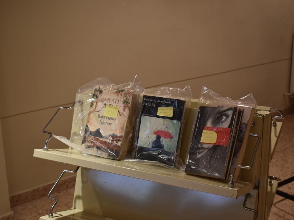La biblioteca de Monzón regresa a la Casa de la Cultura