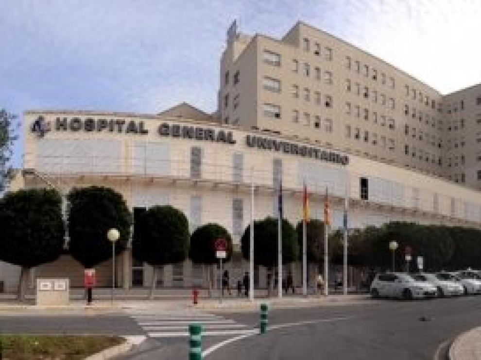 Un enfermo de coronavirus sale de la UCI 101 días después, 94 con respirador