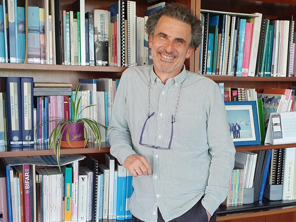 Francisco Javier Falo: “La recuperación tiene un riesgo, pero la sanidad está mucho más preparada”