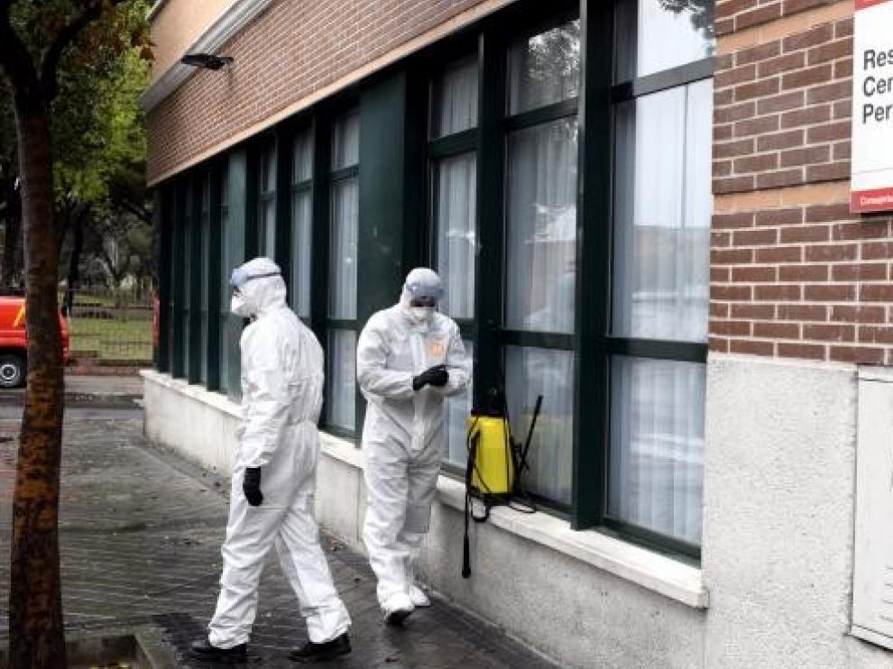 Los nuevos casos de covid-19 en España se elevan a 390 en las últimas 24 horas