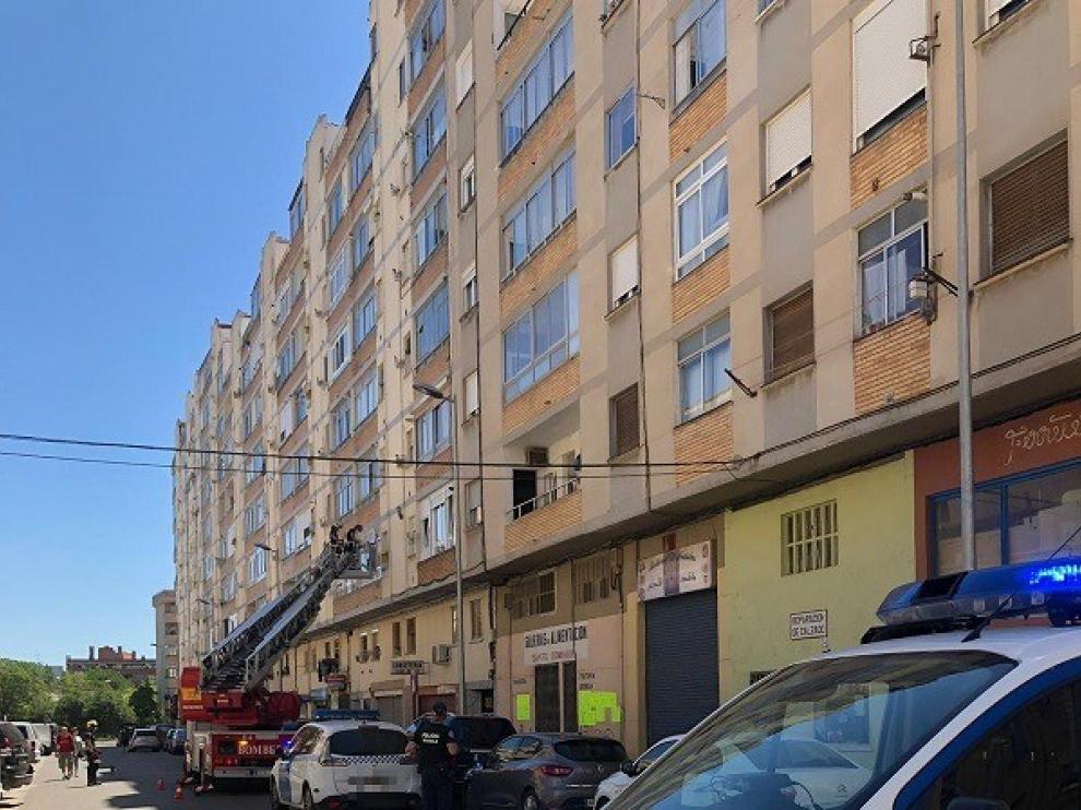 Asisten en Huesca a dos personas mayores que habían sufrido una caída en su domiciliio