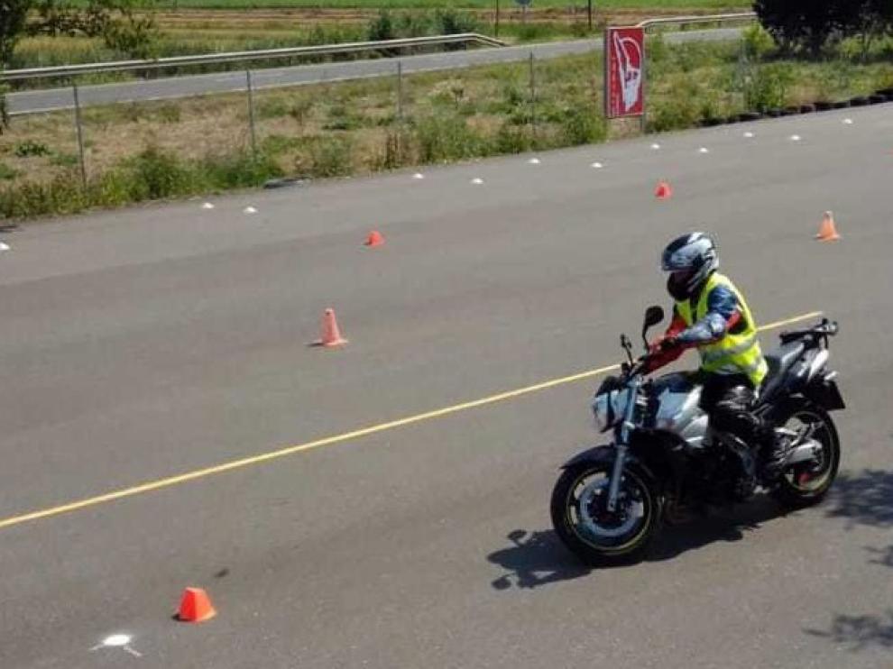 Malestar por la suspensión de los exámenes de conducir en las zonas en fase 2