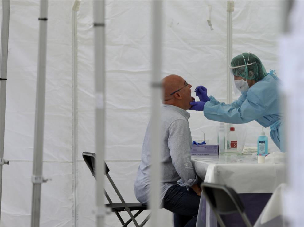 Detectados 62 nuevos casos de coronavirus en la provincia de Huesca, 21 en las comarcas orientales