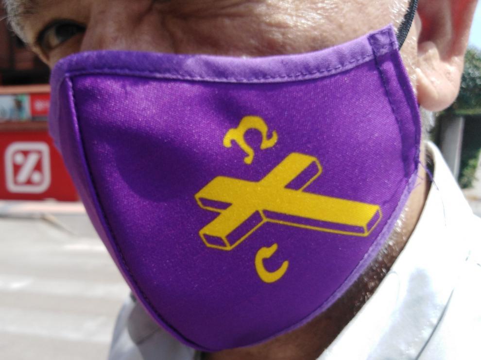 Mascarillas solidarias en Barbastro para el acopio de alimentos