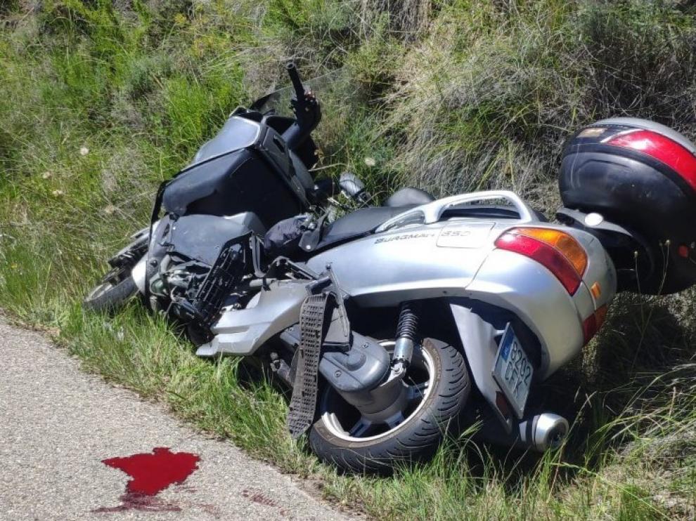 Troncedo y Caneto reclaman la mejora urgente de la carretera