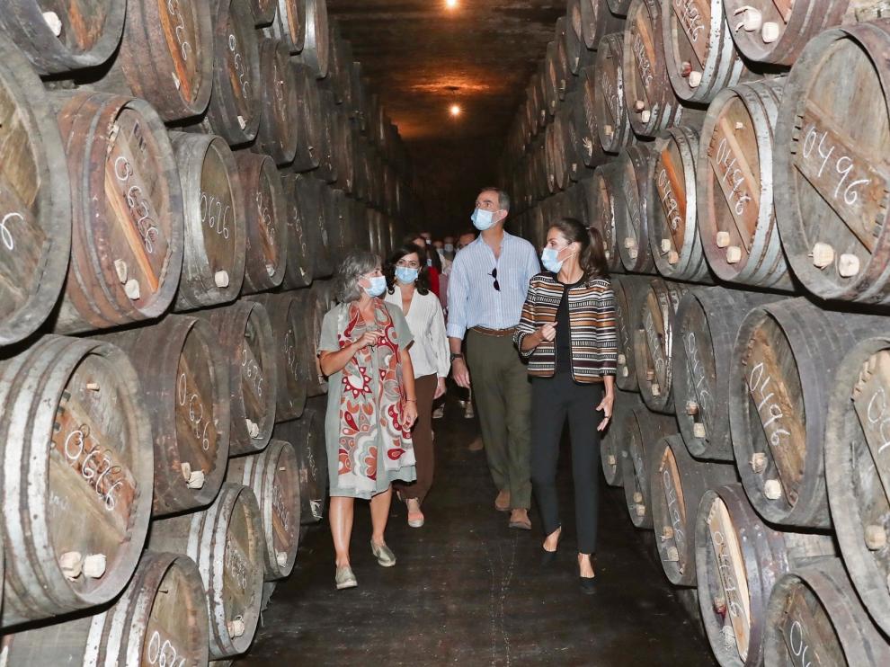 Felipe VI da su apoyo en La Rioja al sector del vino