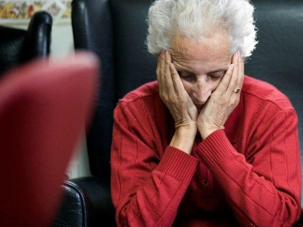 La lista de espera de la dependencia solo se reduce por fallecimientos