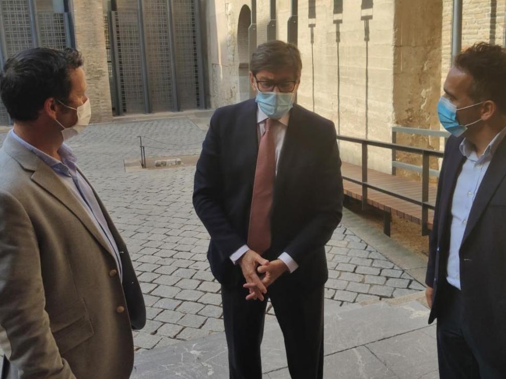 Aliaga estudiará las peticiones de impulso para el polígono de la Armentera de Monzón