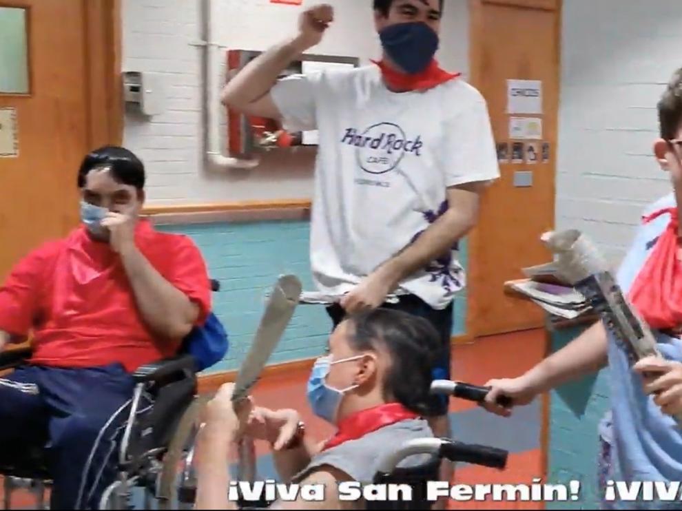 CAPÍTULO 52 A San Fermín venimos... los de Aspace Huesca