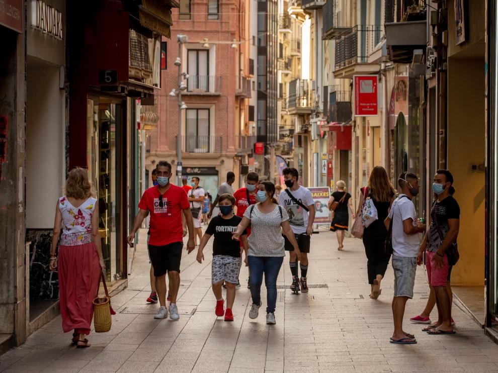 El Govern de Cataluña impone restricciones en Lérida, pero no confinamiento domiciliario