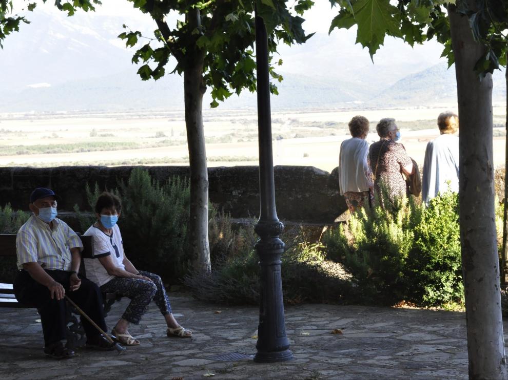 Berdún reúne todos los servicios para vivir cómodamente al pie de los Pirineos