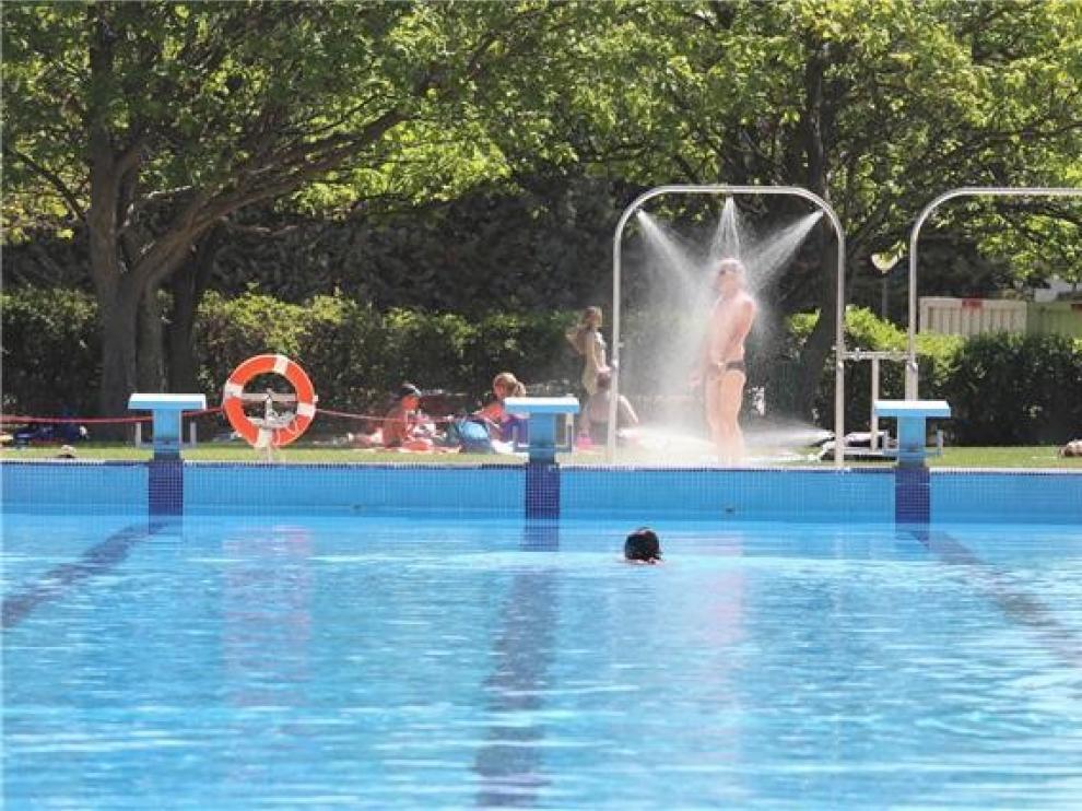 El Ayuntamiento de Huesca cierra de forma preventiva la piscina del Complejo Deportivo Ruiseñor
