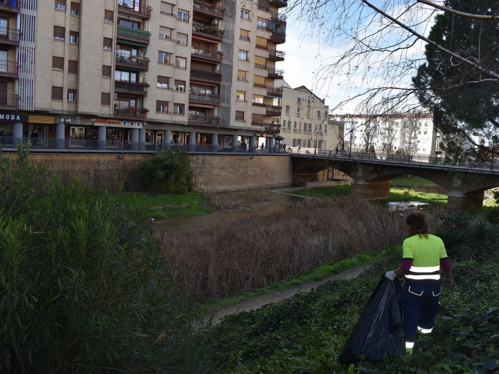 El Ayuntamiento de Monzón espera autorización de la CHE para limpiar el río Sosa