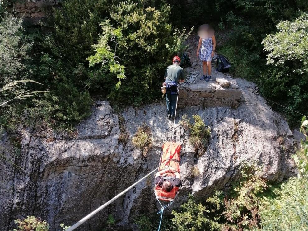 Subdelegación del Gobierno en Huesca y Guardia Civil recomiendan extremar las precauciones en la práctica de actividades de montaña