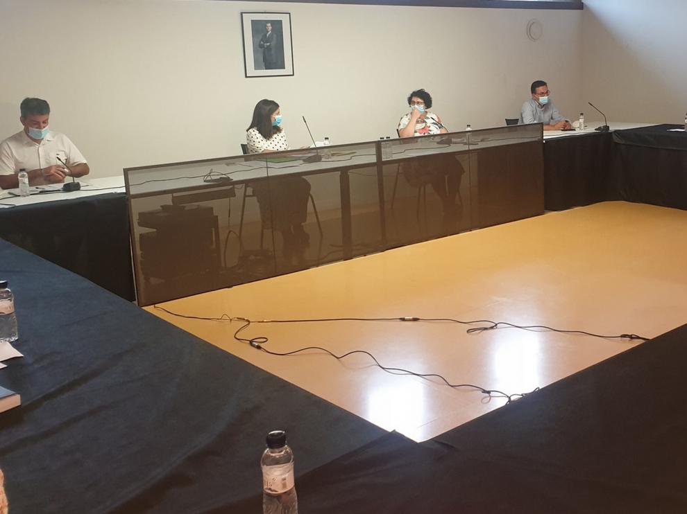 El pleno de Graus conoce la renuncia de la edil de Cultura