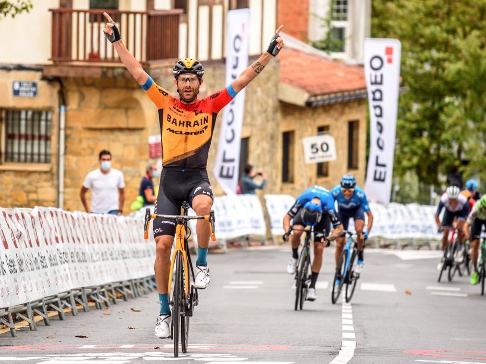 Buen debut de Arcas y victoria de Caruso en el Circuito de Getxo