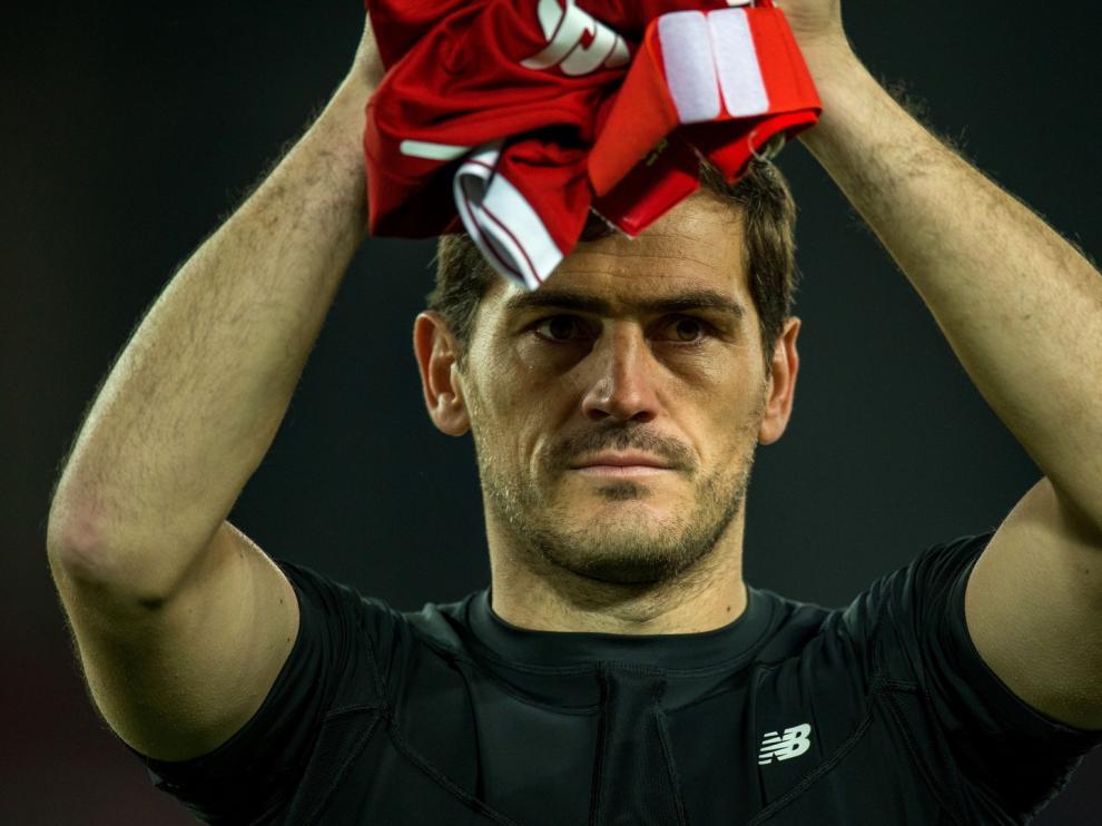 Iker Casillas dice adiós al fútbol profesional