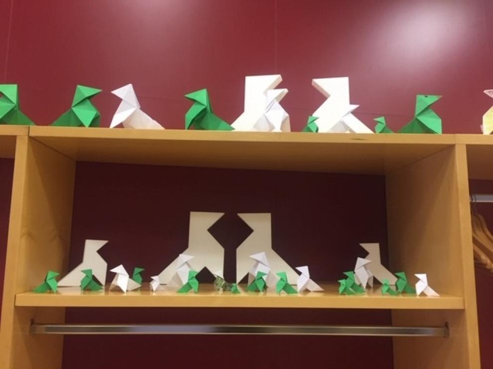 Las Bibliotecas de Huesca se llenan de pajaritas de papel