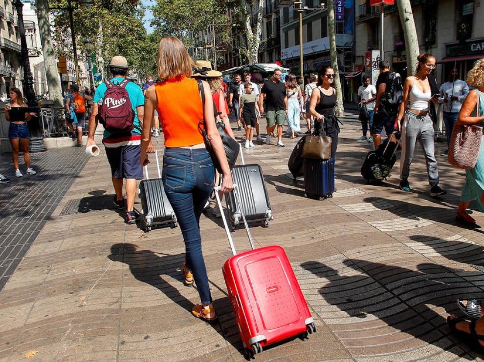 Francia desaconseja viajar a Aragón, además de a Cataluña, por el coronavirus
