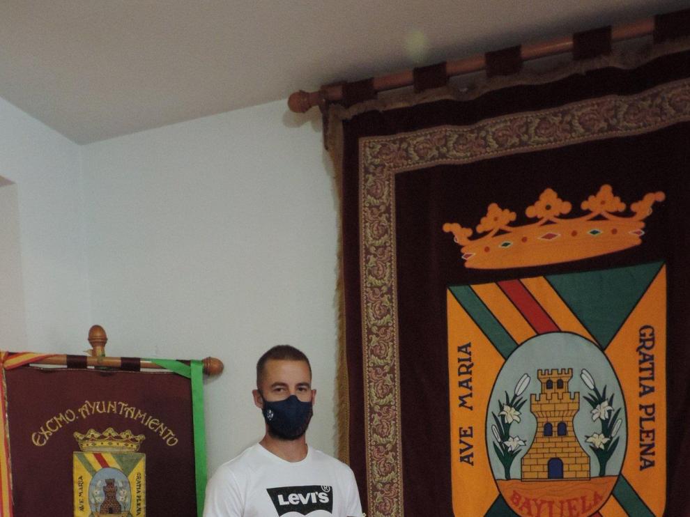 Pulido, embajador de su pueblo y del Huesca