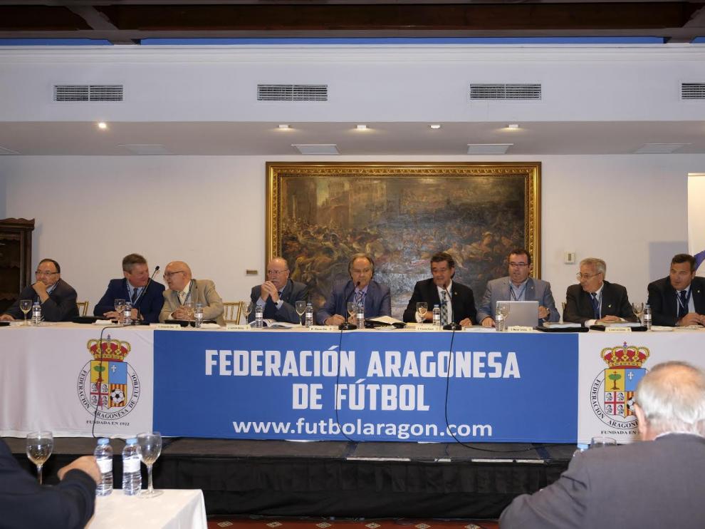 La Federación Aragonesa de Fútbol manifiesta "su decidido apoyo" al Zaragoza