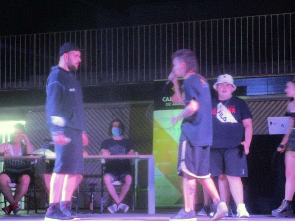 La cultura hip hop se instaló el viernes en el espacio exterior del Palacio de Congresos de Huesca