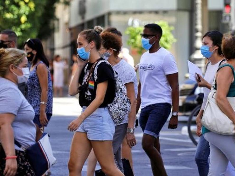 Lambán: "En Zaragoza se da la 'tormenta perfecta', temporeros y ocio juvenil"