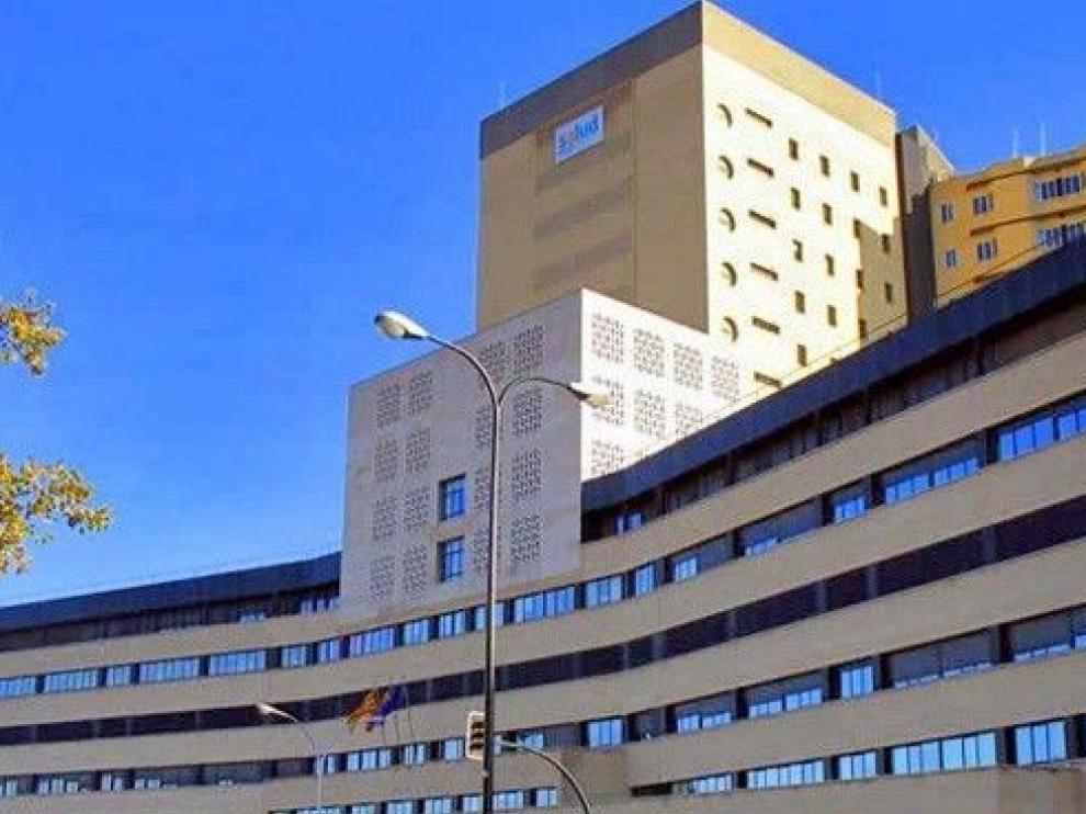 Una nueva máquina en el Clínico permitirá a Aragón 5.000 PCR diarias y resultados más rápidos