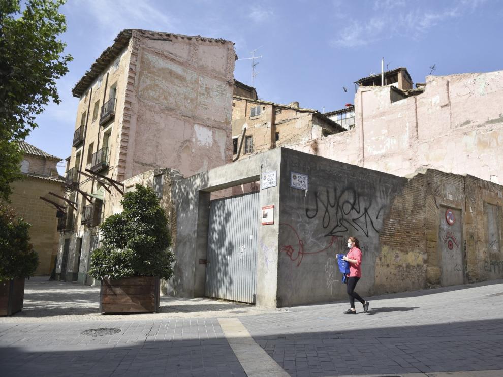 Alcaldía inicia la sustitución de la propiedad en San Salvador 1 de Huesca