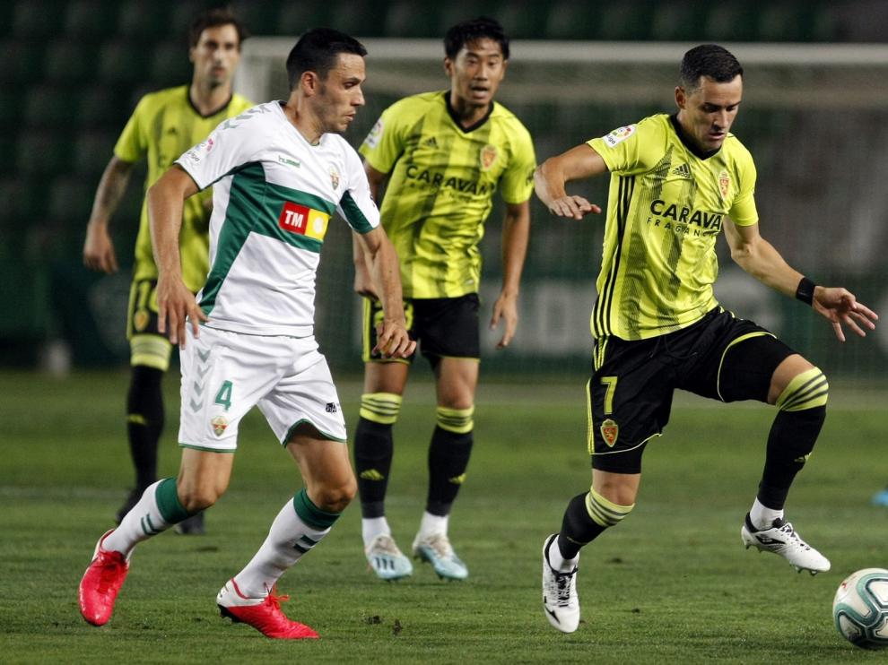 Elche y Zaragoza lo dejan todo para la vuelta (0-0)