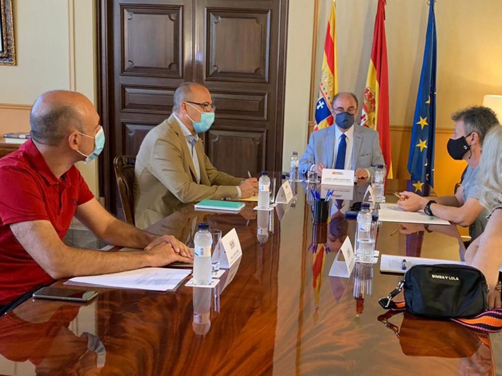 El Gobierno de Aragón ultima con la comunidad educativa el inicio del curso escolar