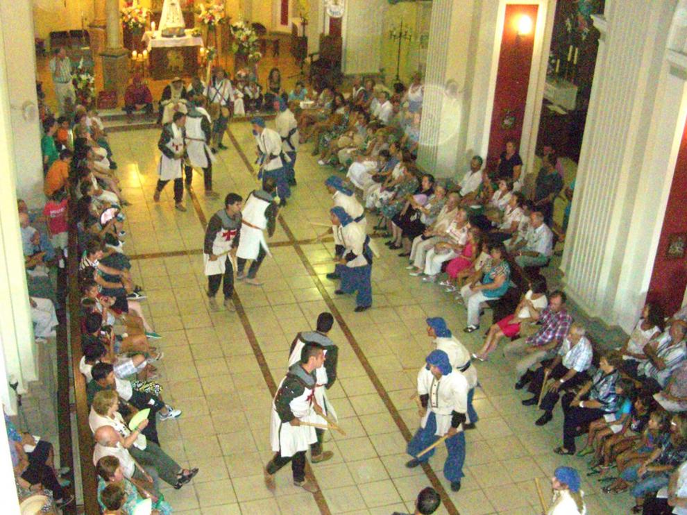 Obsequio a los vecinos de Robres para "Celebrar la vida"