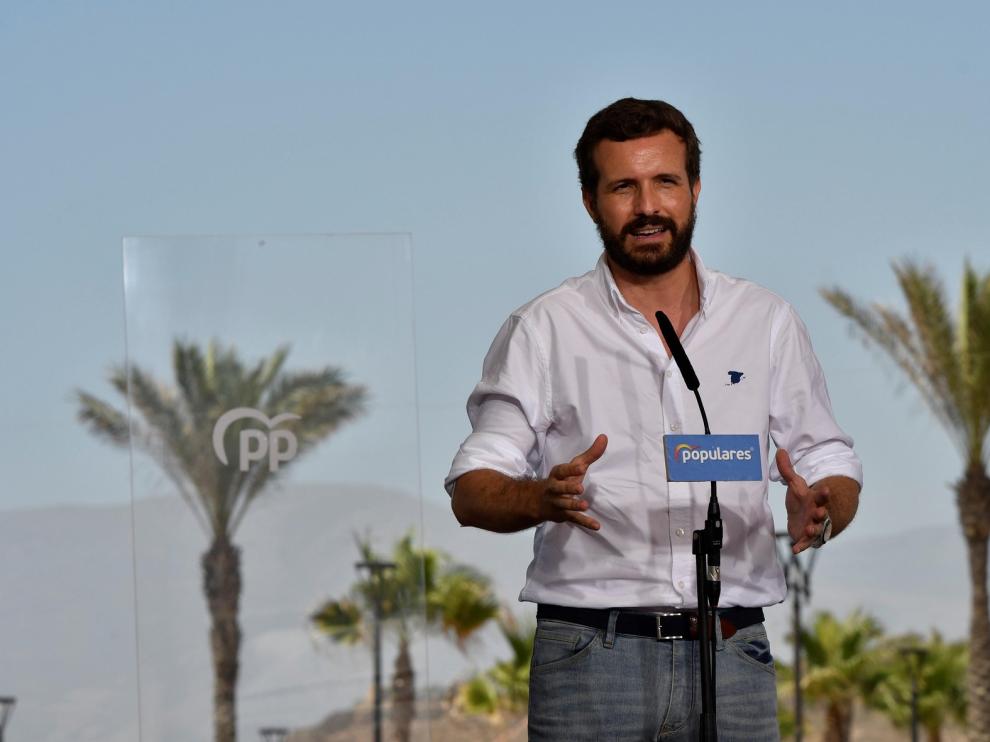 Pablo Casado exige a Sánchez que "vuelva de sus vacaciones"